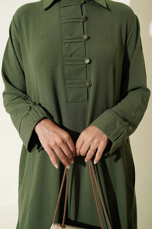Conjunto De Dos Piezas Verde Con Botones Y Medio Pecho