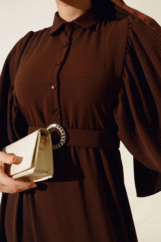 Yarım Düğmeli Balon Kol Kemerli Elbise Kahve