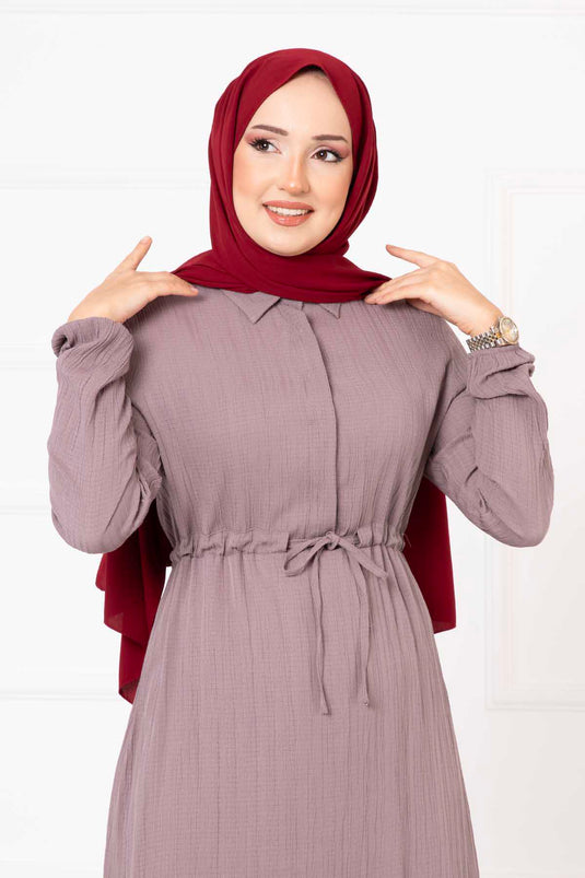 Robe hijab plissée à taille mi-boutonnée en vison foncé