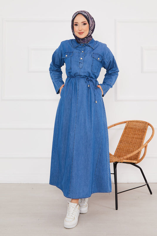 Robe en jean avec poche boutonnée et hijab bleu