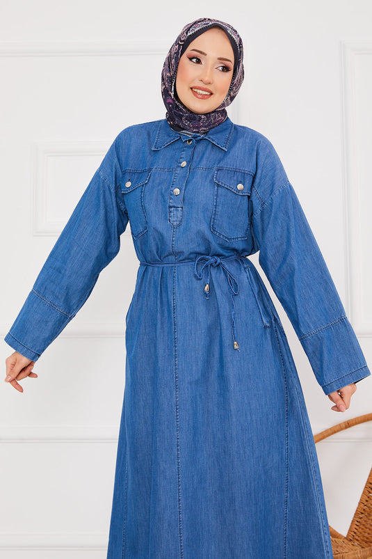 Robe en jean avec poche boutonnée et hijab bleu