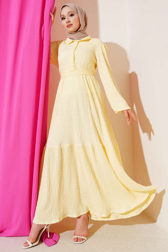 Seersucker-Kleid mit halben Knöpfen Gelb