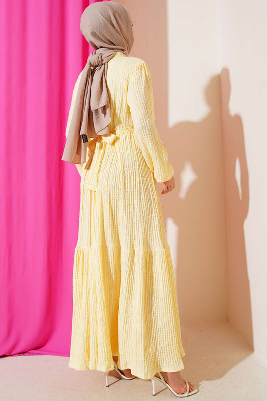 Seersucker-Kleid mit halben Knöpfen Gelb