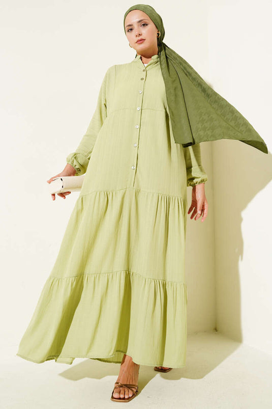 Halb geknöpftes Lagenkleid in Salbeigrün