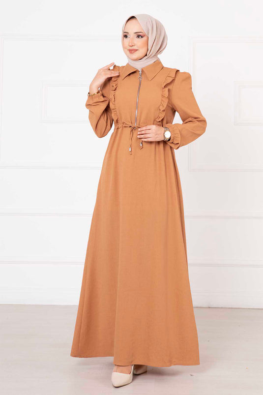 Robe hijab à volants et demi-fermeture éclair Camel