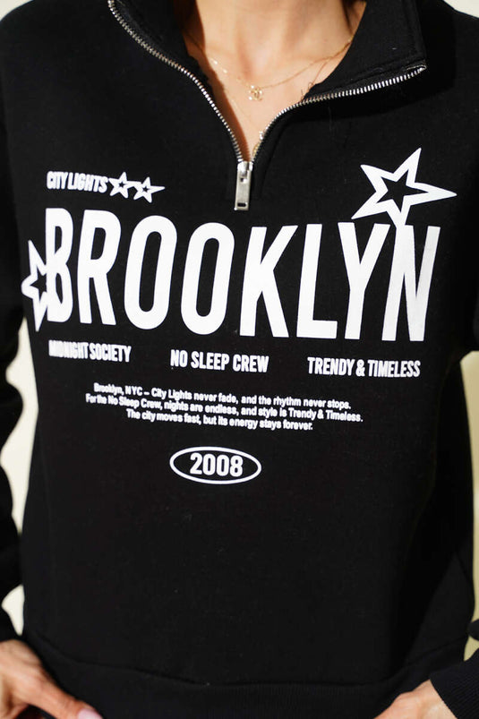 Felpa con stampa a tre fili e mezza zip, nera