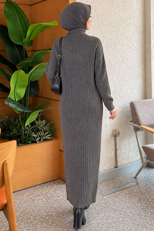 Fitted Rippenstrickkleid Mit Halbfunktion Anthrazit