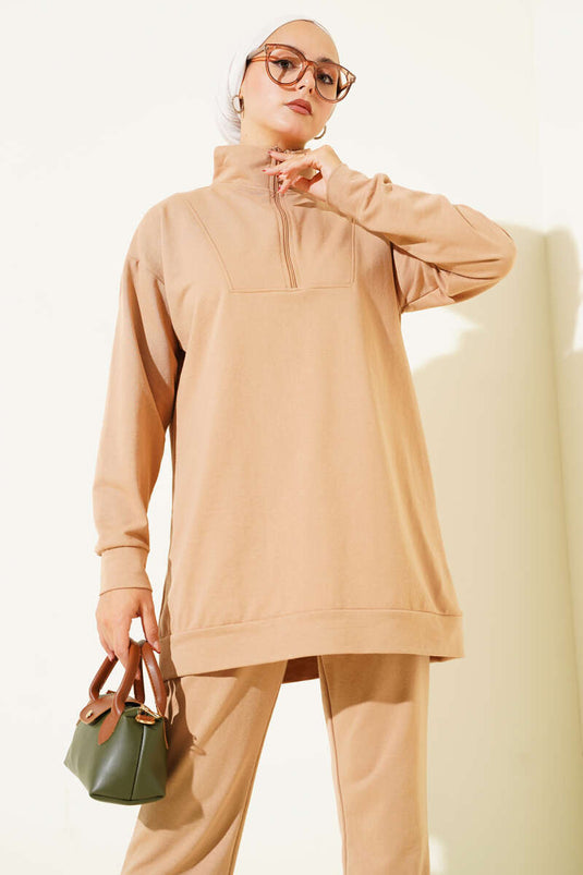 Half-Zip Two-Drawstring Set in Camel