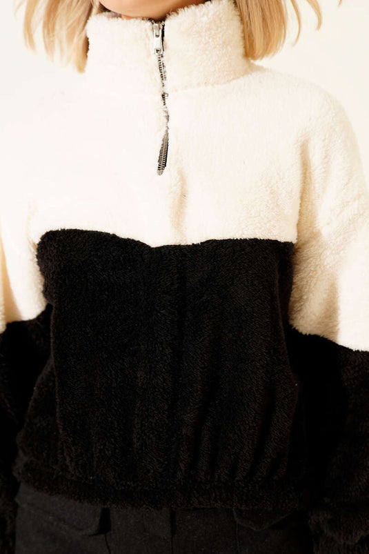 سترة صوفية سوداء بنصف سحاب