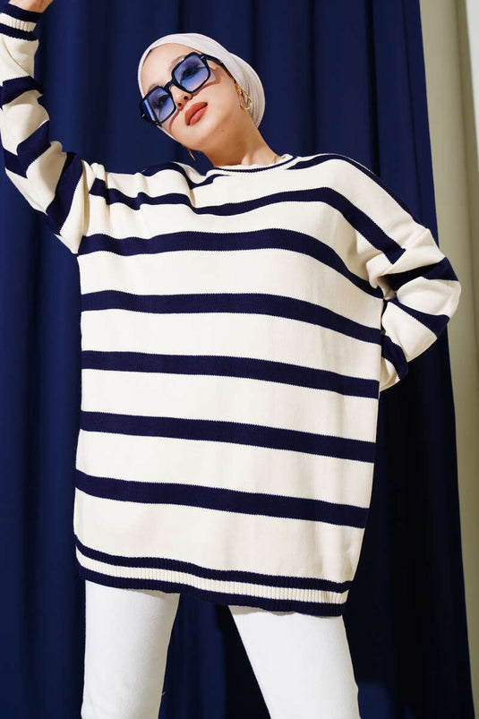 Tunique en tricot à rayures horizontales beige bleu marine
