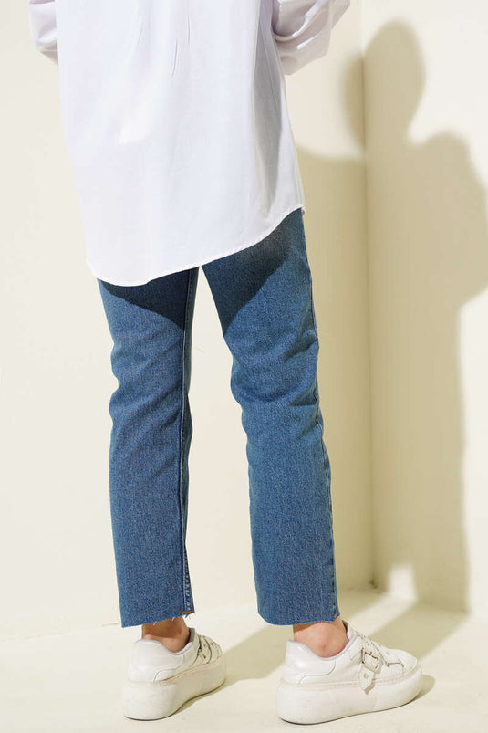 Jeans mit ausgefranstem Detail und Cut-Bein Blau