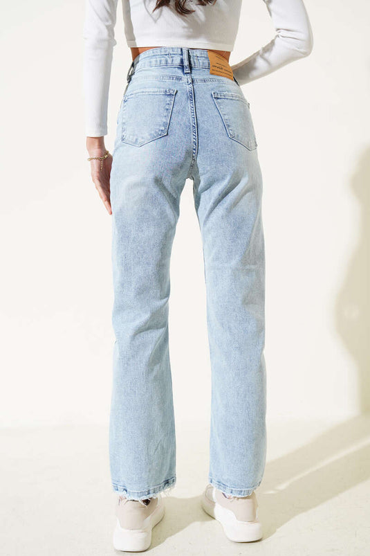 Jean droit délavé couleur neige claire