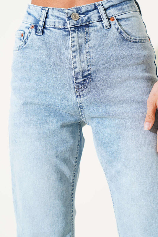 Jean droit délavé couleur neige claire