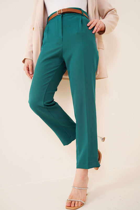 Pantalon vert émeraude à ceinture fendue