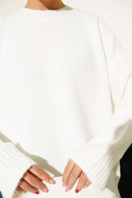 كنزة يوموش واسعة الأكمام، لون بيج فاتح