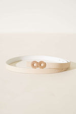 Ceinture fine beige à boucle ronde