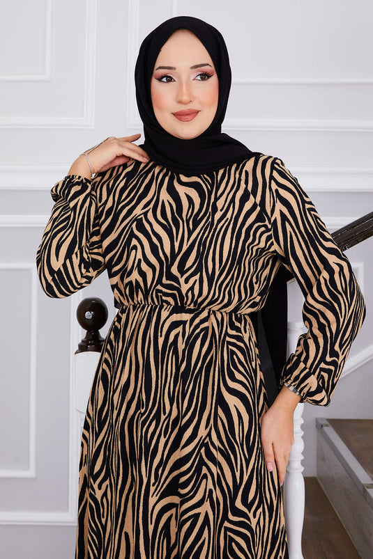 Vestido hijab de crepé con estampado de cebra en color negro