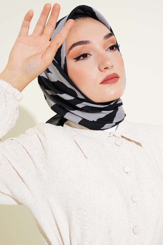 Zebra Patterned Mio Scarf Gray