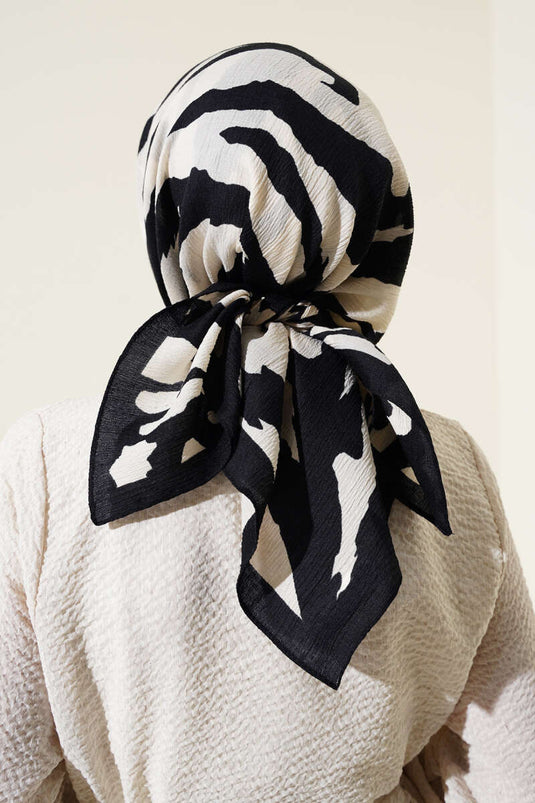 Zebra Patterned Mio Scarf Black White