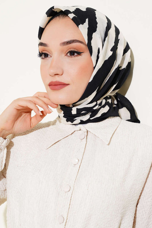 Zebra Patterned Mio Scarf Black White