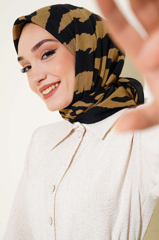 Zebra Patterned Mio Scarf Black Camel