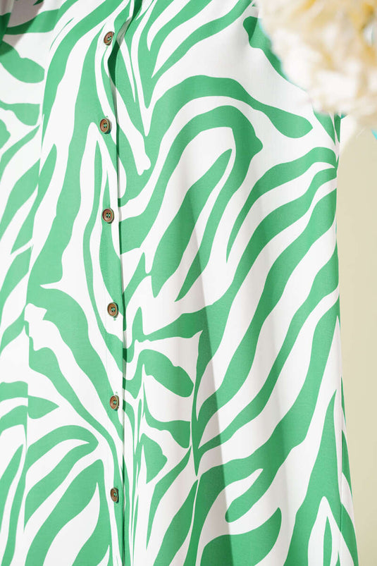 قميص طويل بنقشة حمار وحشي باللون الأخضر