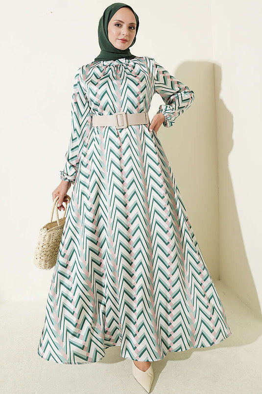 Robe En Satin Vert À Motif Zigzag