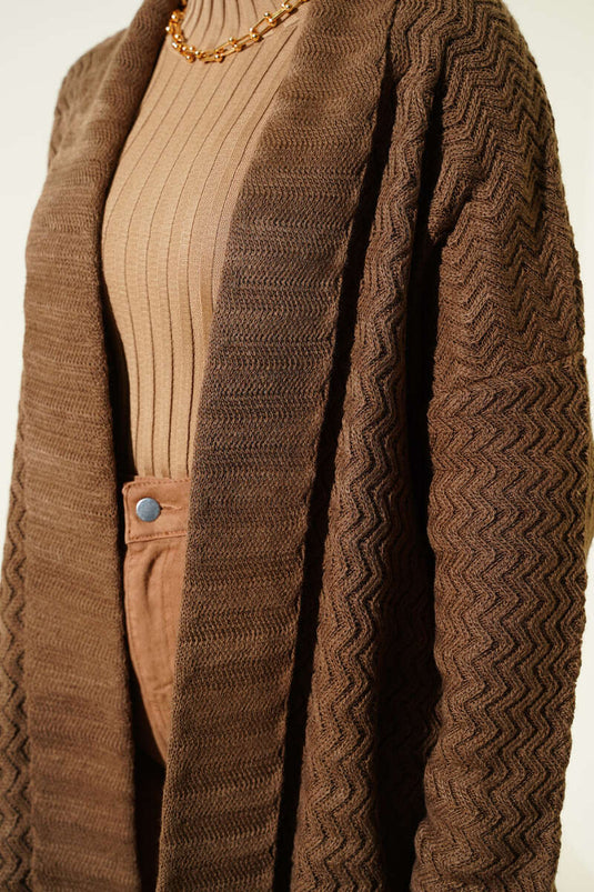 كارديجان طويل محبوك بنقشة متعرجة، بني
