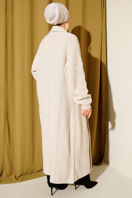 كارديجان طويل محبوك بنقشة متعرجة مرصع بالأحجار