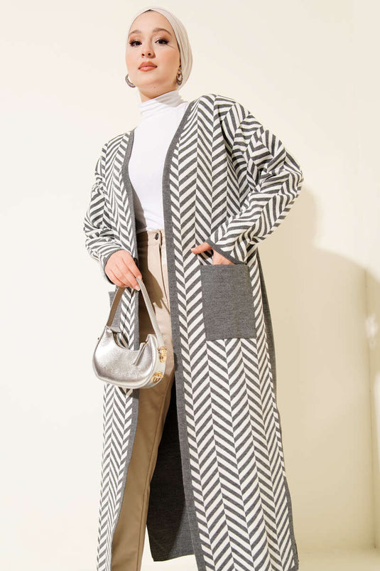 Cardigan long en maille à rayures en zigzag gris blanc