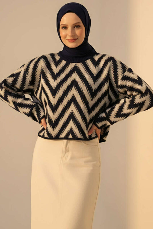 Pull en maille ajourée à motif zigzag bleu marine