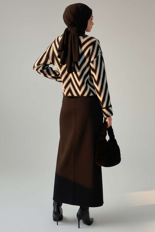 سترة محبوكة مفتوحة بنمط متعرج باللون الأسود