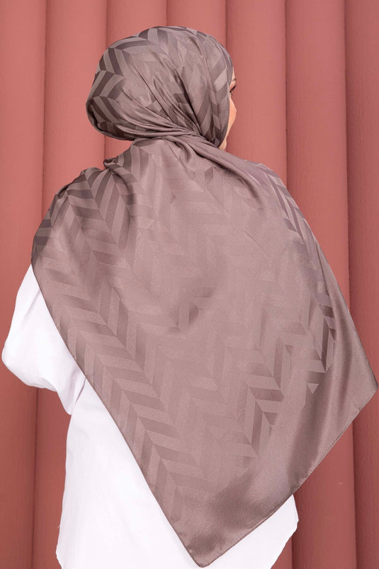 Série d'écharpes jacquard à motif zigzag couleur vison