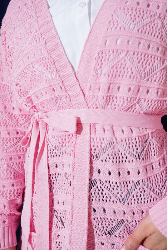 Cardigan en tricot à ceinture et à trous à motifs en zigzag rose