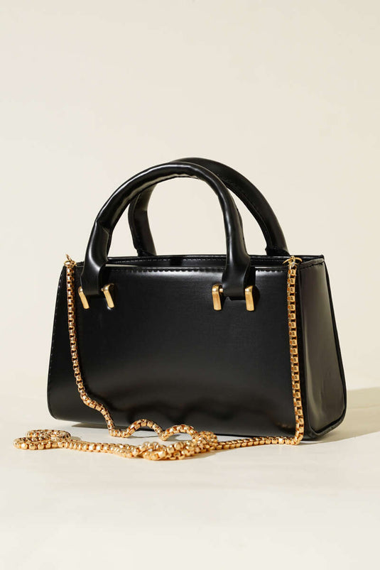 حقيبة مغناطيسية بحزام سلسلة باللون الأسود