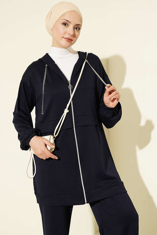 Completo Due Pezzi Con Dettagli Catena E Chiusura Lampo Blu Navy