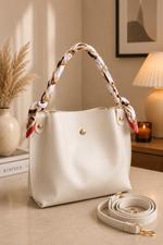 Sac À Main Et Épaule Avec Détails De Foulard À Chaîne Beige