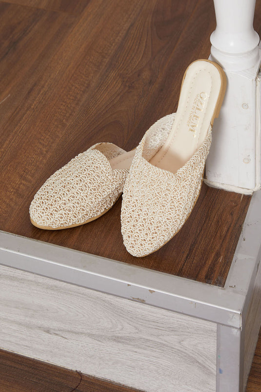 Zincir Örgü Desenli Terlik Bej