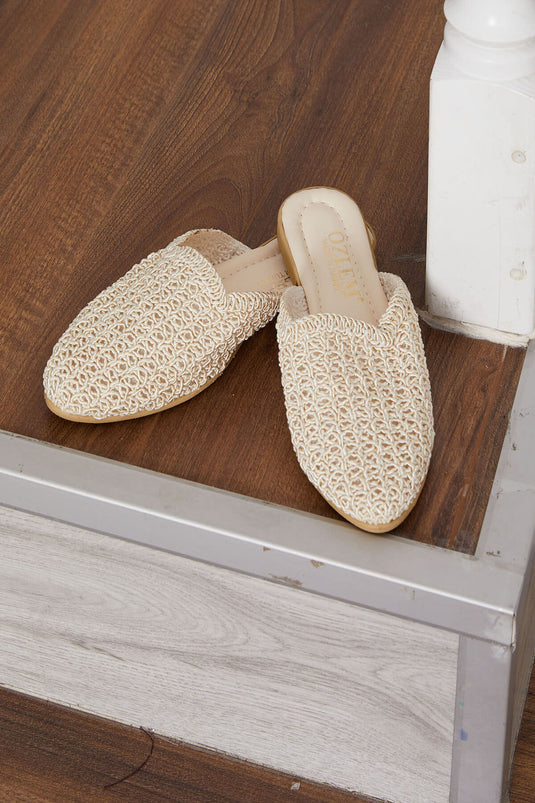 Chaussons à motifs en maille chaîne beige